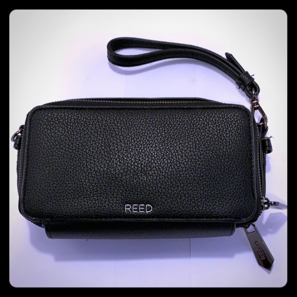 NWOT REED Black  Double Zipper Wriatlet